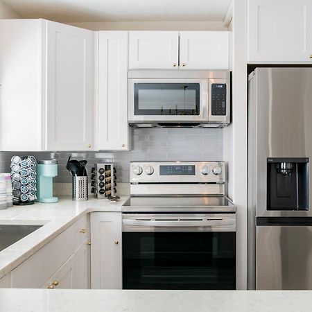 House In Mobile Newly Renovated! Quiet & Centrally Located! Exterior photo